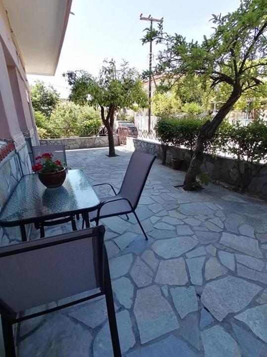 Sofia Guesthouse Неа-Скіоні Екстер'єр фото