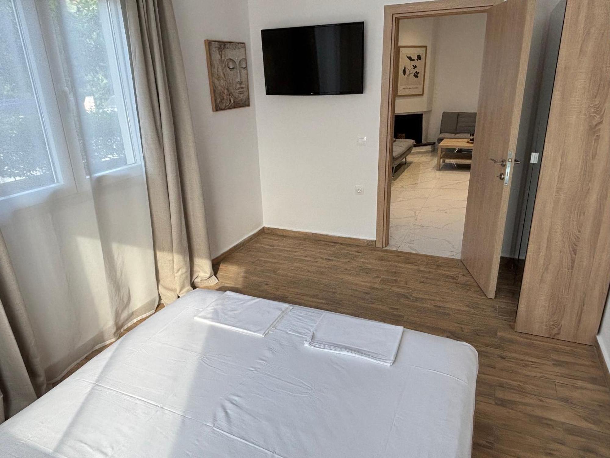 Sofia Guesthouse Неа-Скіоні Екстер'єр фото